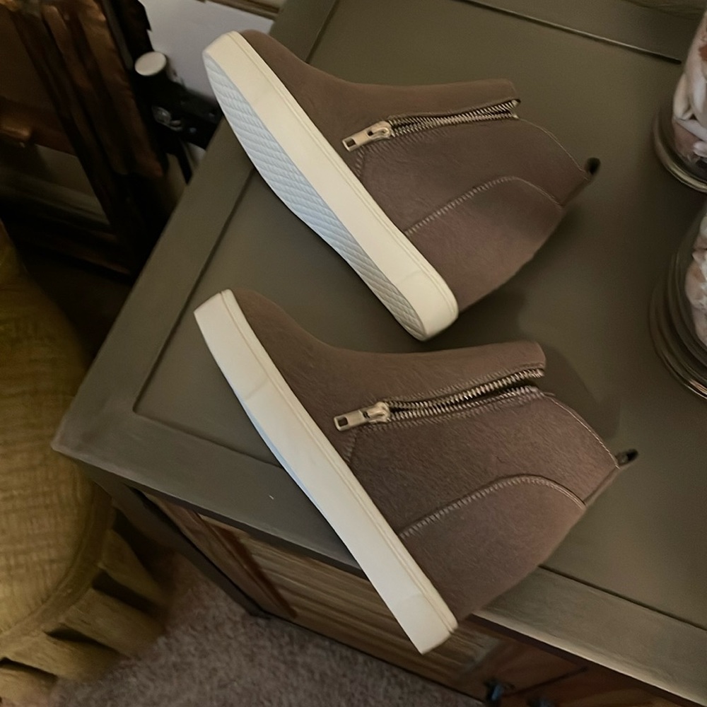 Wedge booties